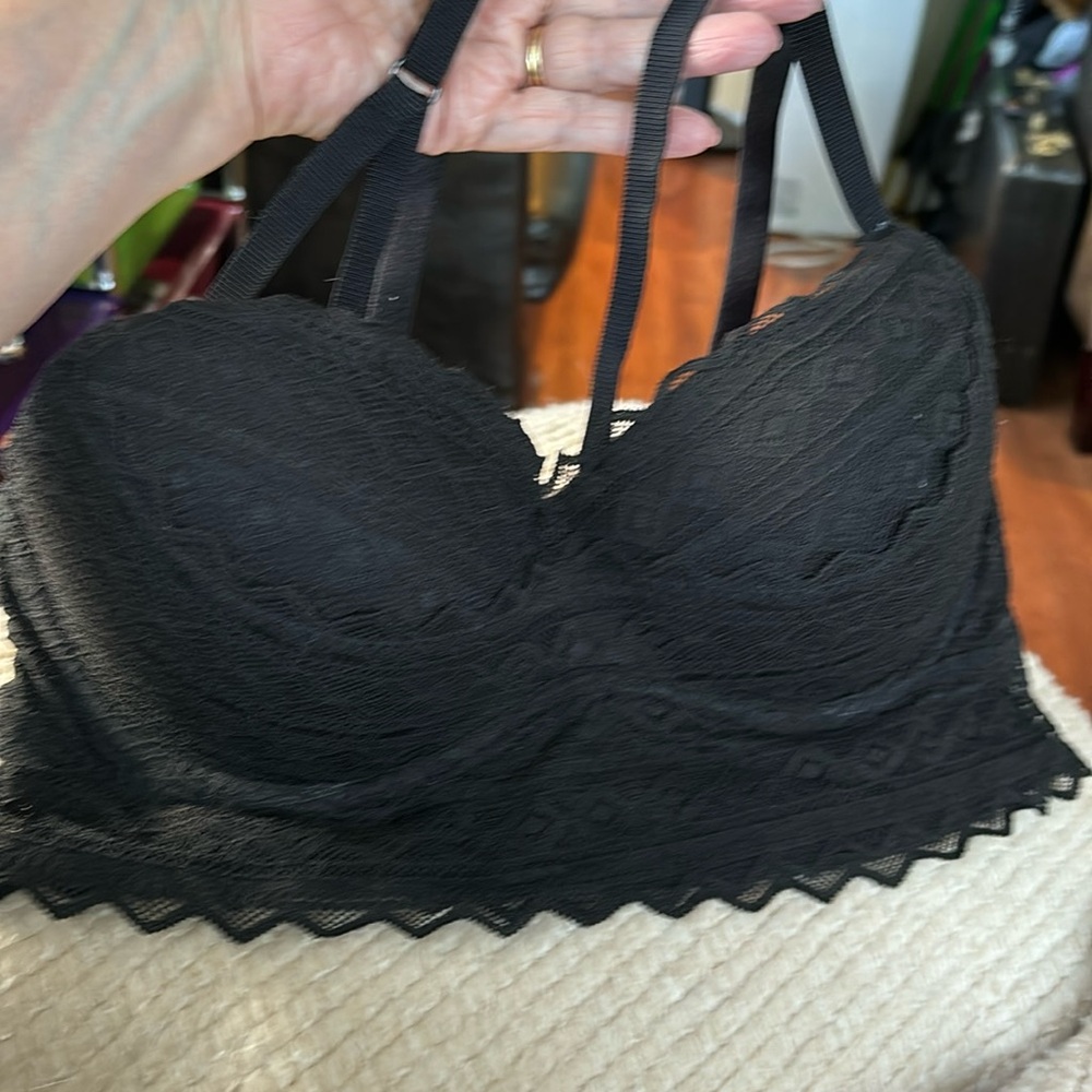 PINK Victoria’s Secret Black Lace Pullover Stretchy Underwire Bralette Size M